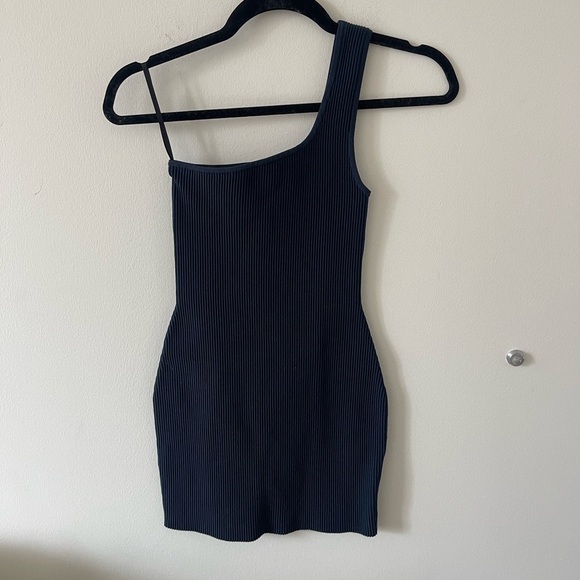 Aritzia Babaton Navy Sculpt Knit Dress - Picture 1 of 6
